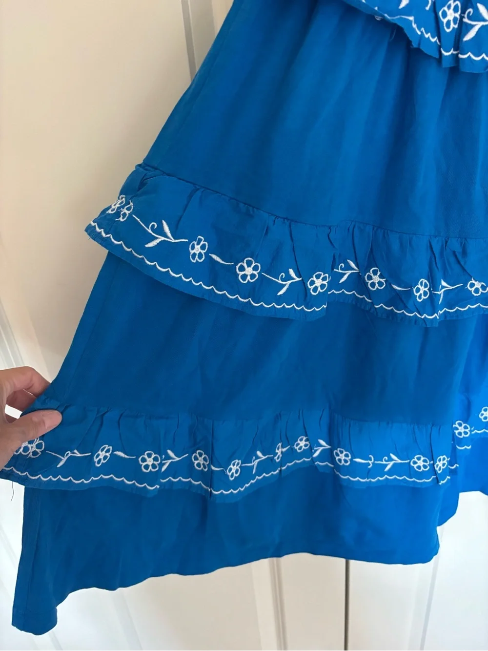 Mini boden blue white Jersey Embroidered Midi Dress 11/12. NWT.